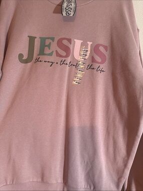 Jesus Graphic Sweatshirt in Dusty Pink